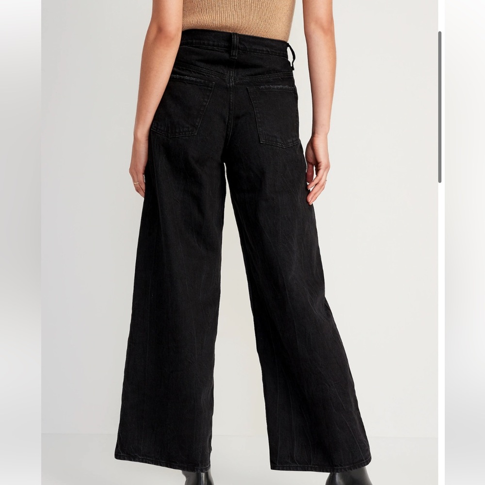 Old Navy Extra High-Waisted Baggy Wide-Leg Non-Stretch Jeans Size 2